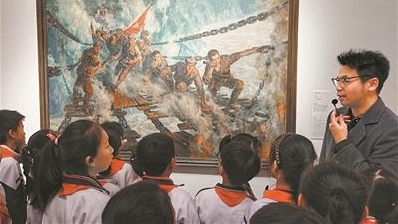 “英雄花开英雄城”多个红色文化展在广州举办